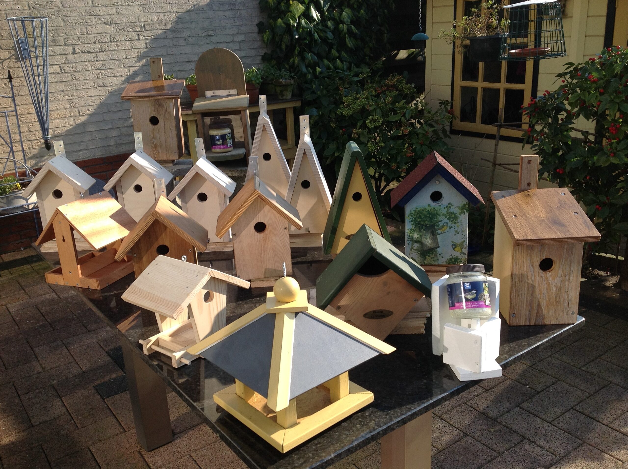Vogelhuisjes maken